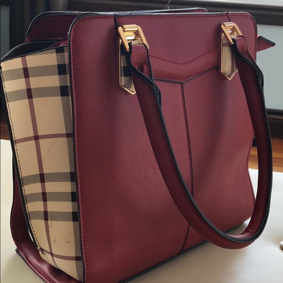 Purse - Picture 2 of 2